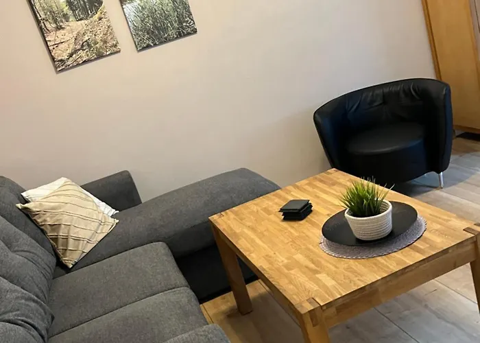 Piana * מונשאו